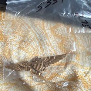 WWII US Navy Naval Aviators Pilot Wings 10k Pin